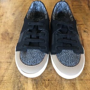 NWOT Cat & Jack toddler boys sneaker size 8